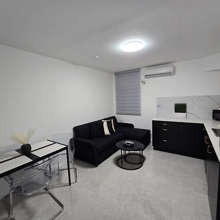 M Y Suites Eilat Buitenkant foto