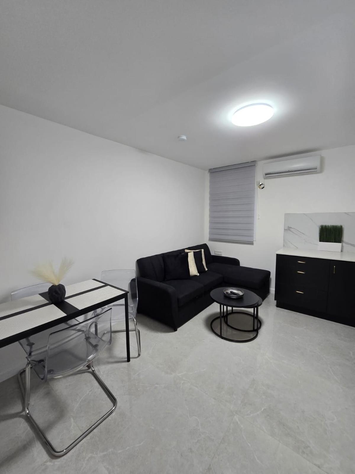 M Y Suites Eilat Buitenkant foto