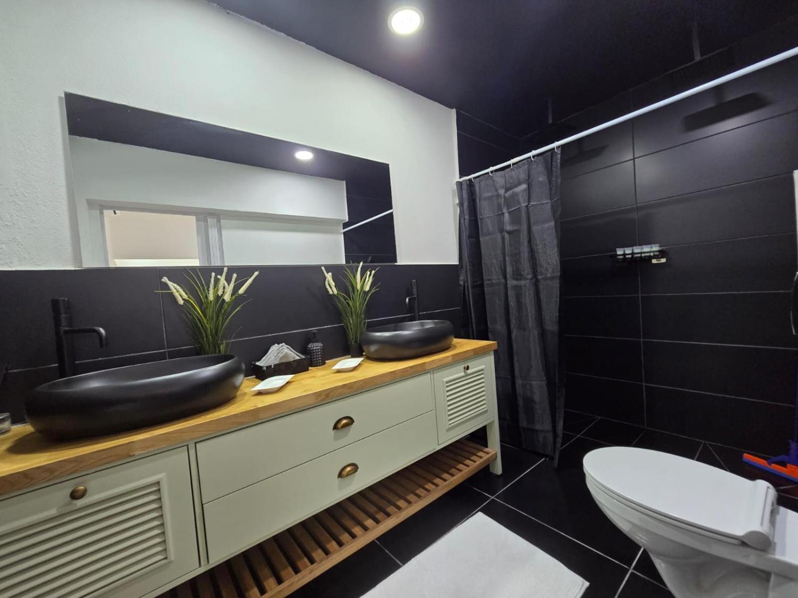 M Y Suites Eilat Buitenkant foto