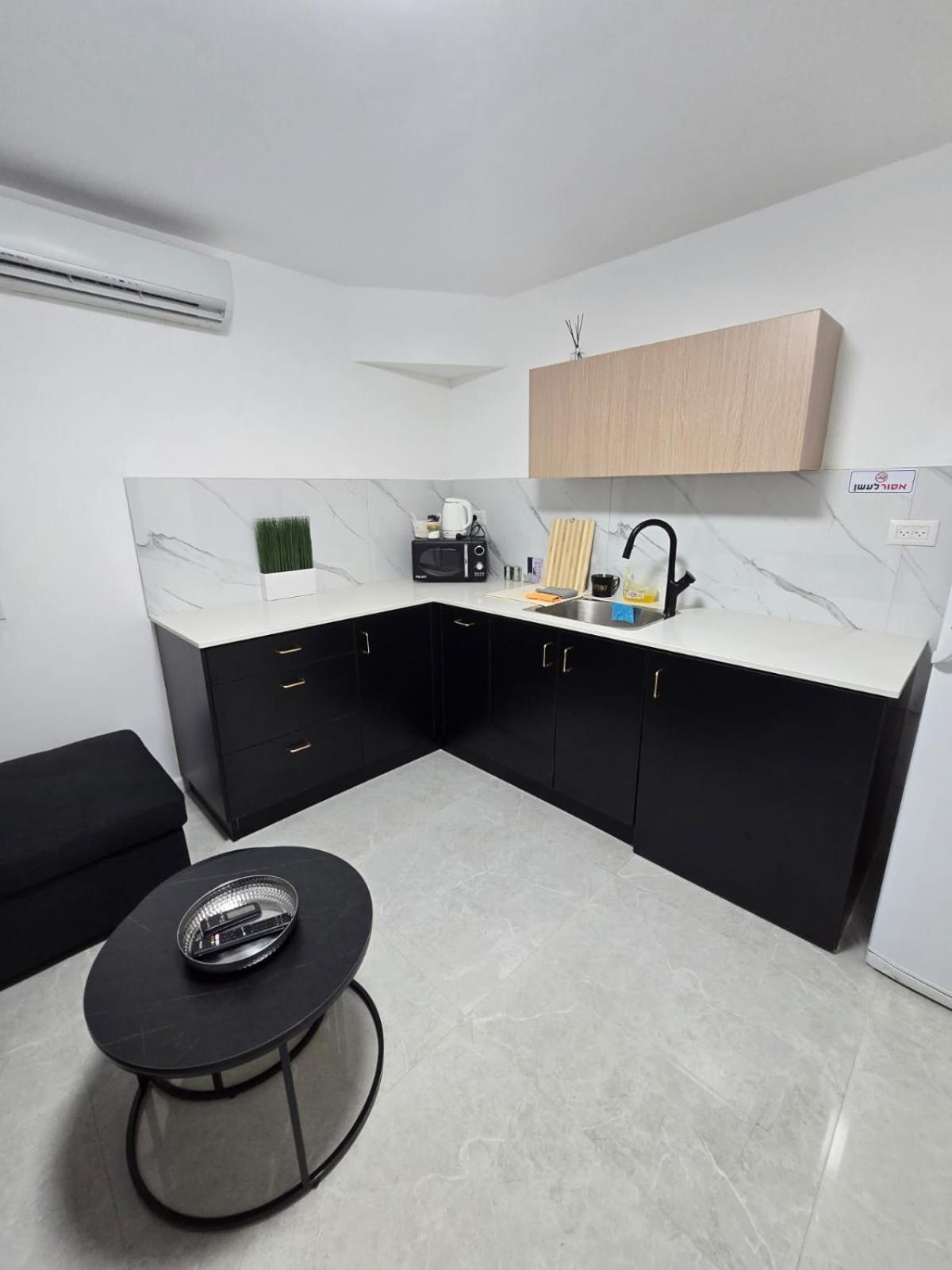 M Y Suites Eilat Buitenkant foto